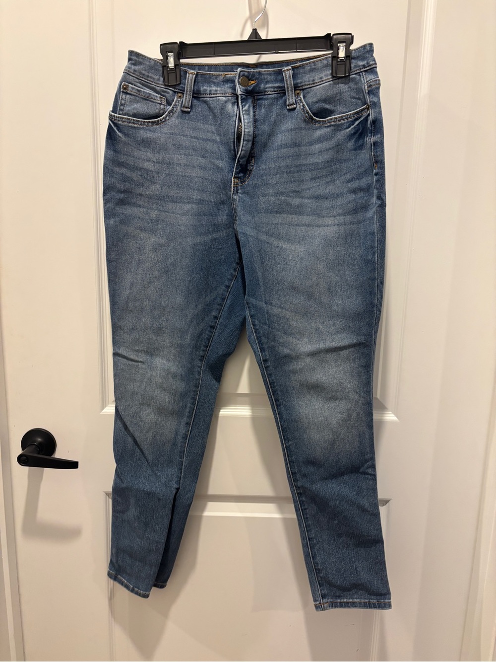 Time and Tru High-Rise Slim Straight Blue Jeans